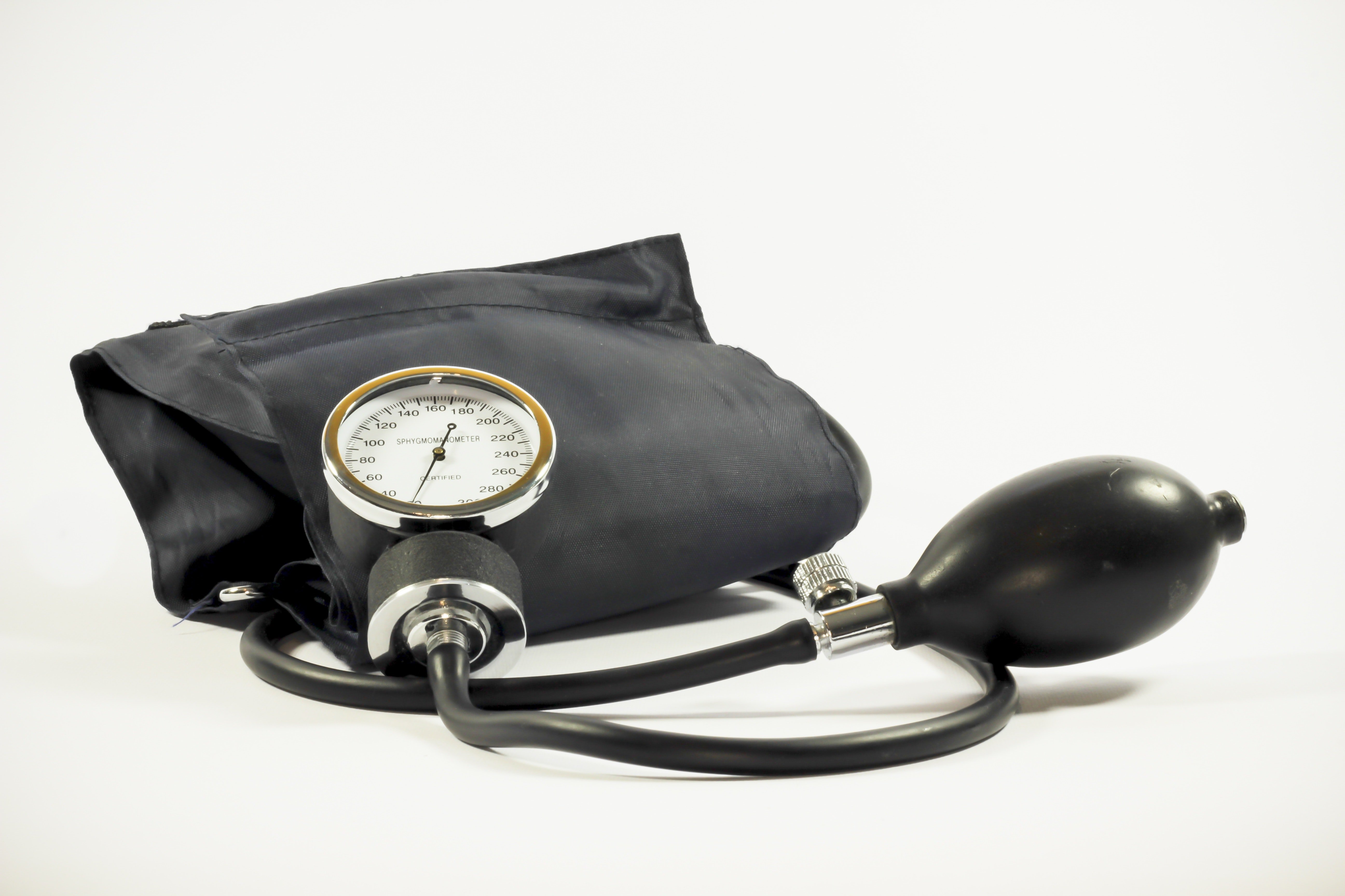 black-blood-pressure-gauge-blood-pressure-meter-33258